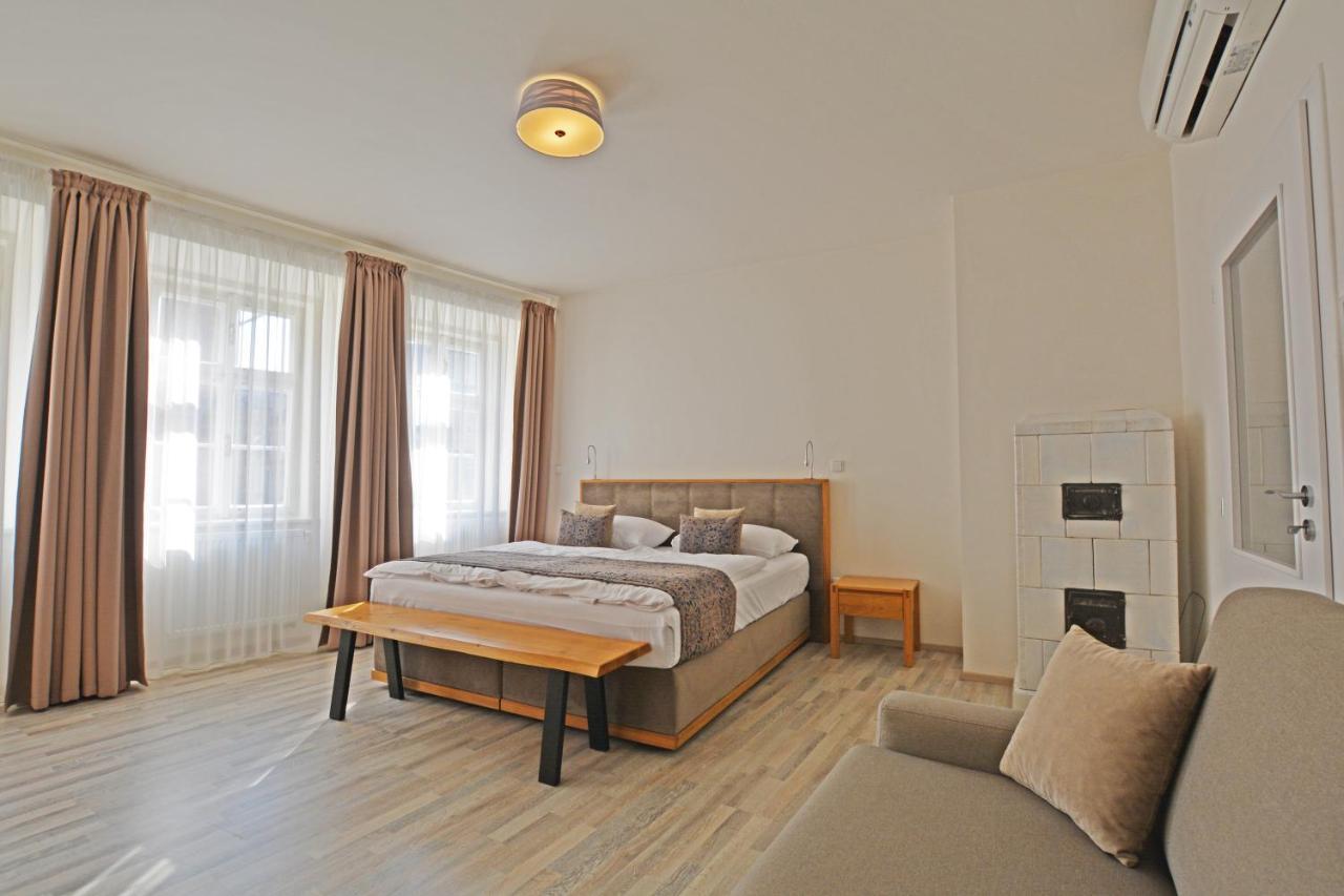 Hotel Karlova Prague - Mostecka 10 St Depandance Esterno foto