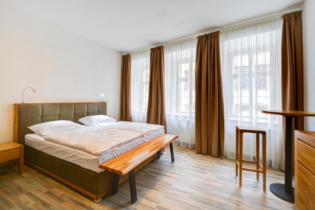 Hotel Karlova Prague - Mostecka 10 St Depandance Esterno foto